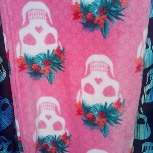 Betsey Johnson Throw Blanket 50x70